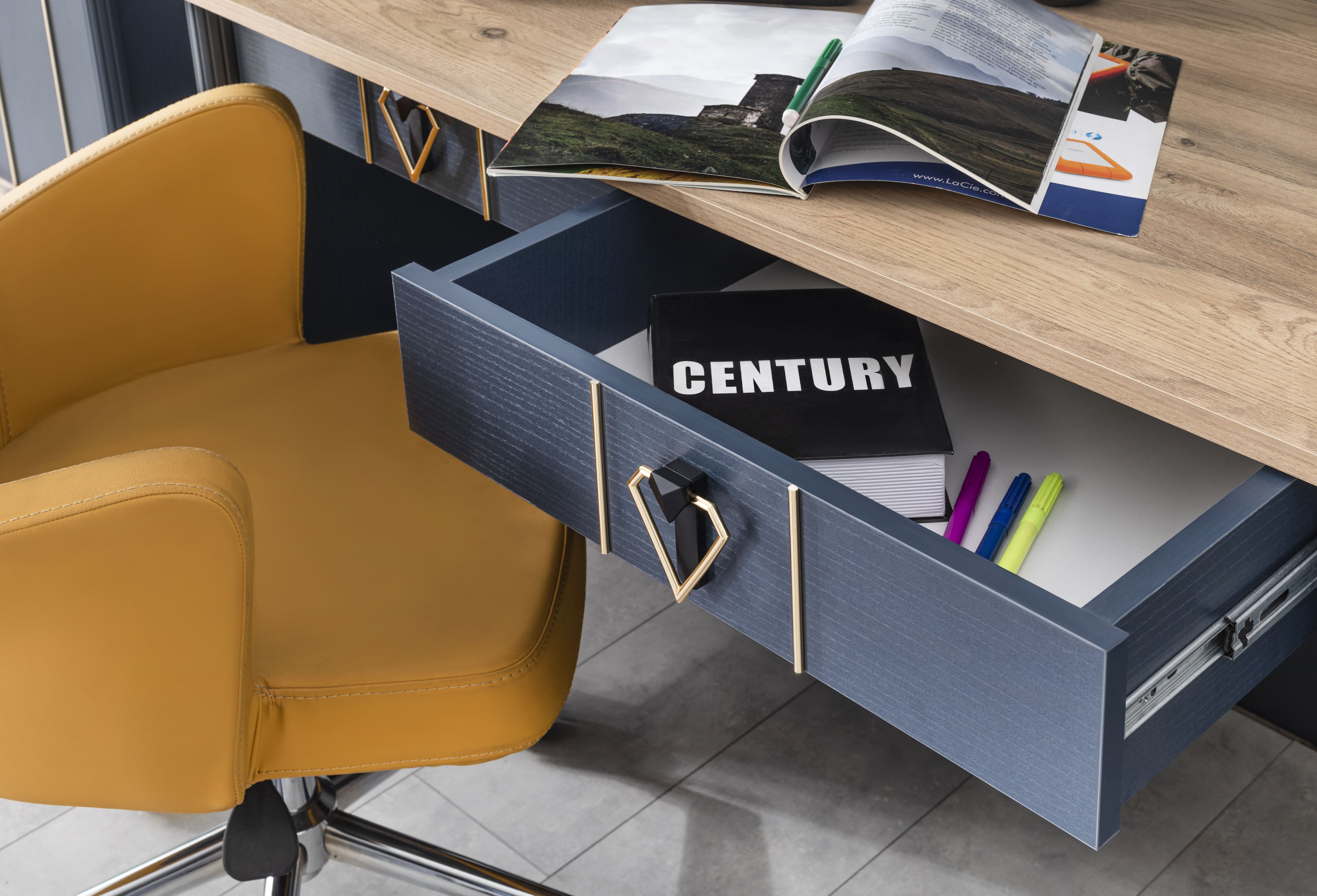 T-210 Florya Mavi Genç Odası