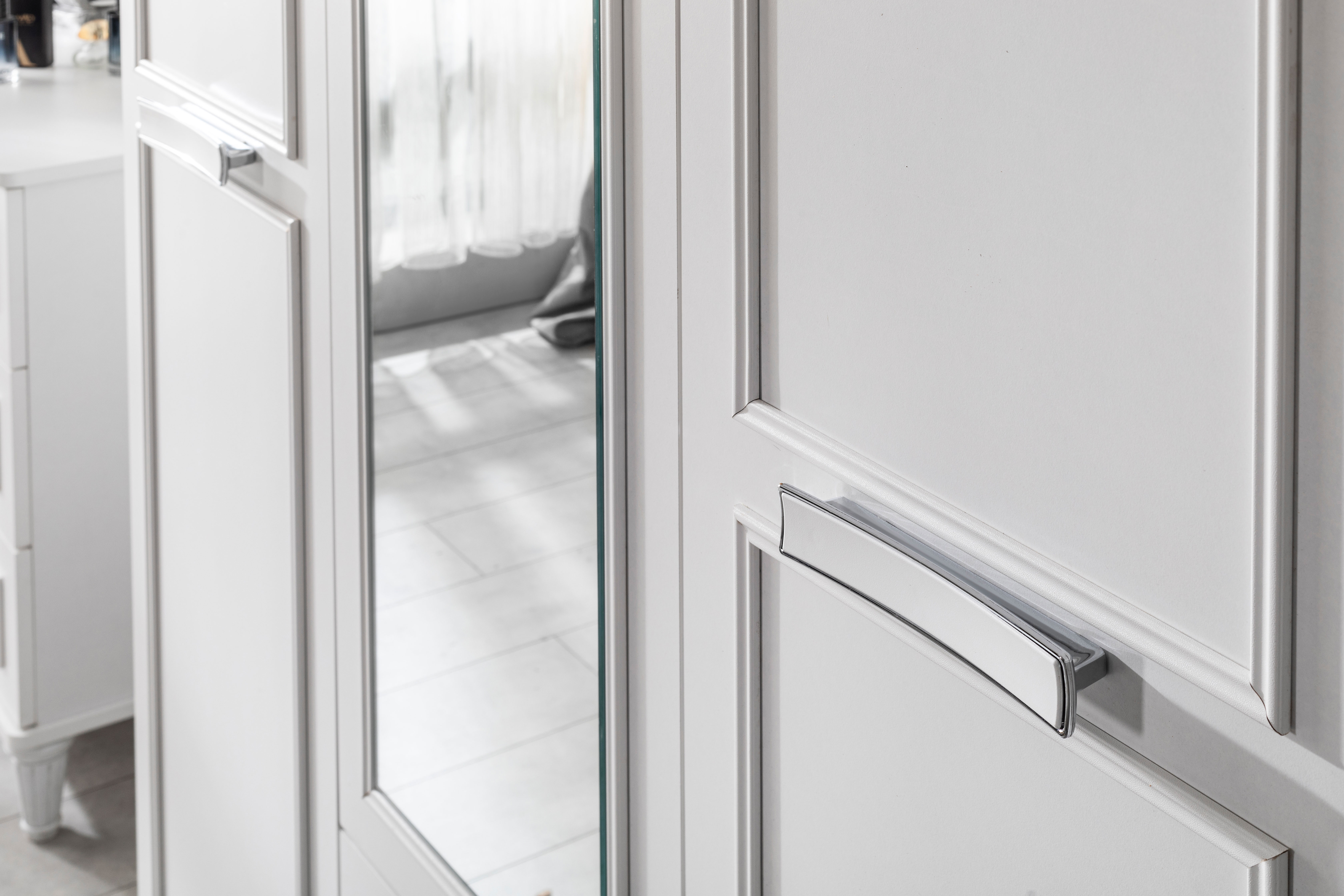 T-240 Lotus Genç Odası